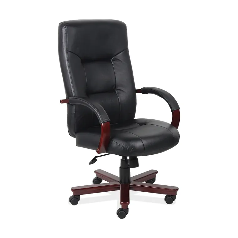 Wood-Frame Executive Chair – Classic leather with wood arms and base.